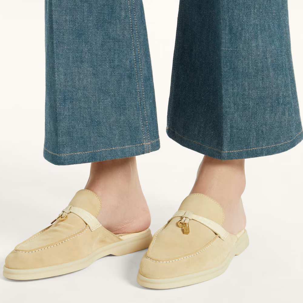 Babouche Charms Walk